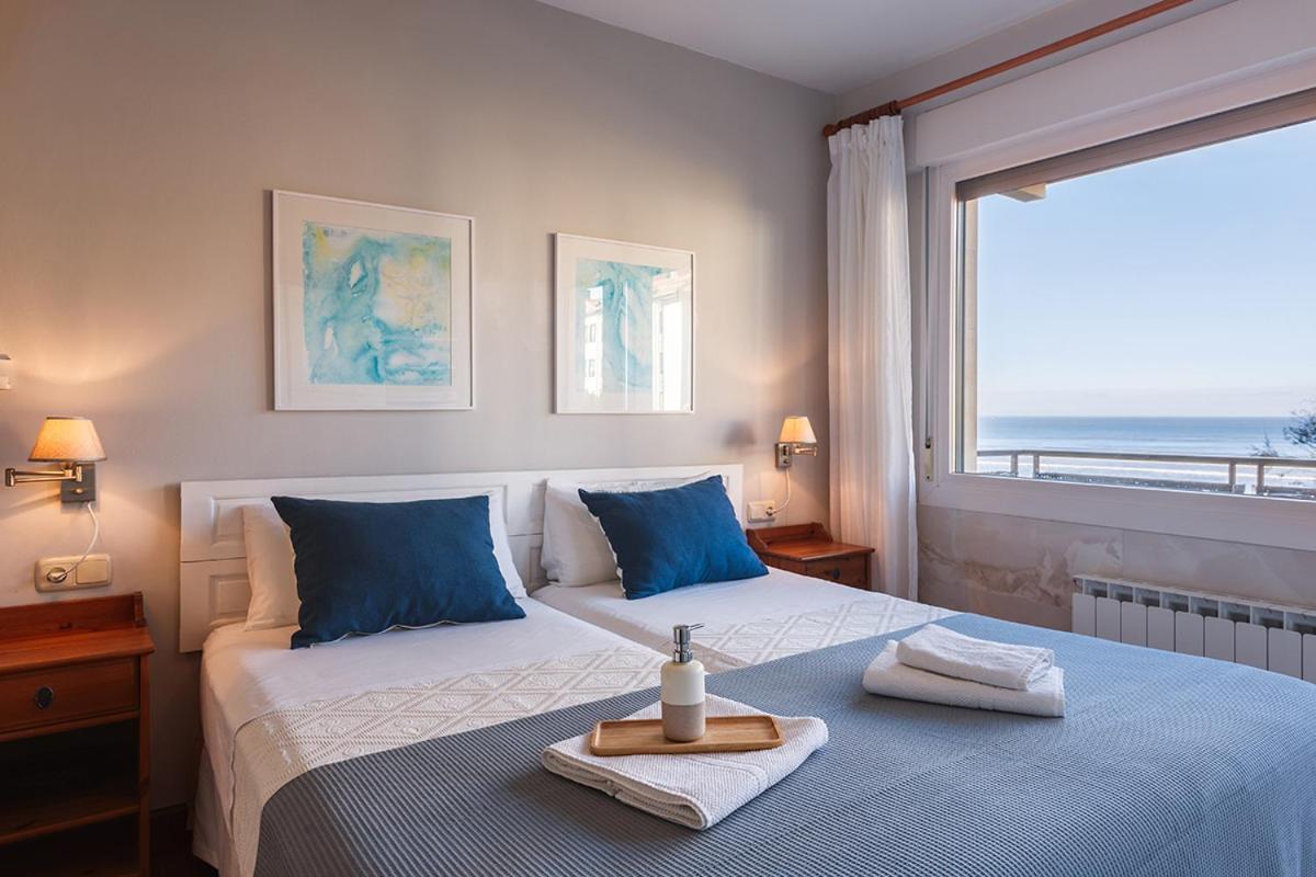 Pension Zarauz Playa Exterior photo
