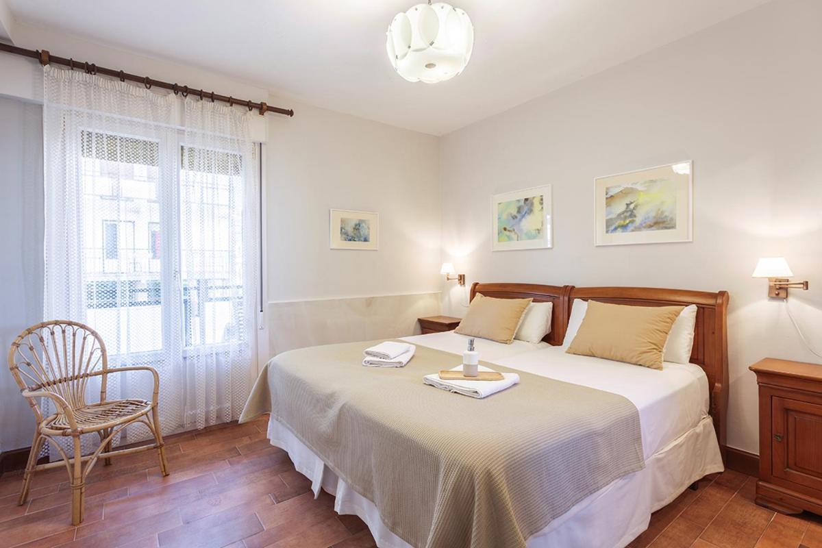 Pension Zarauz Playa Exterior photo
