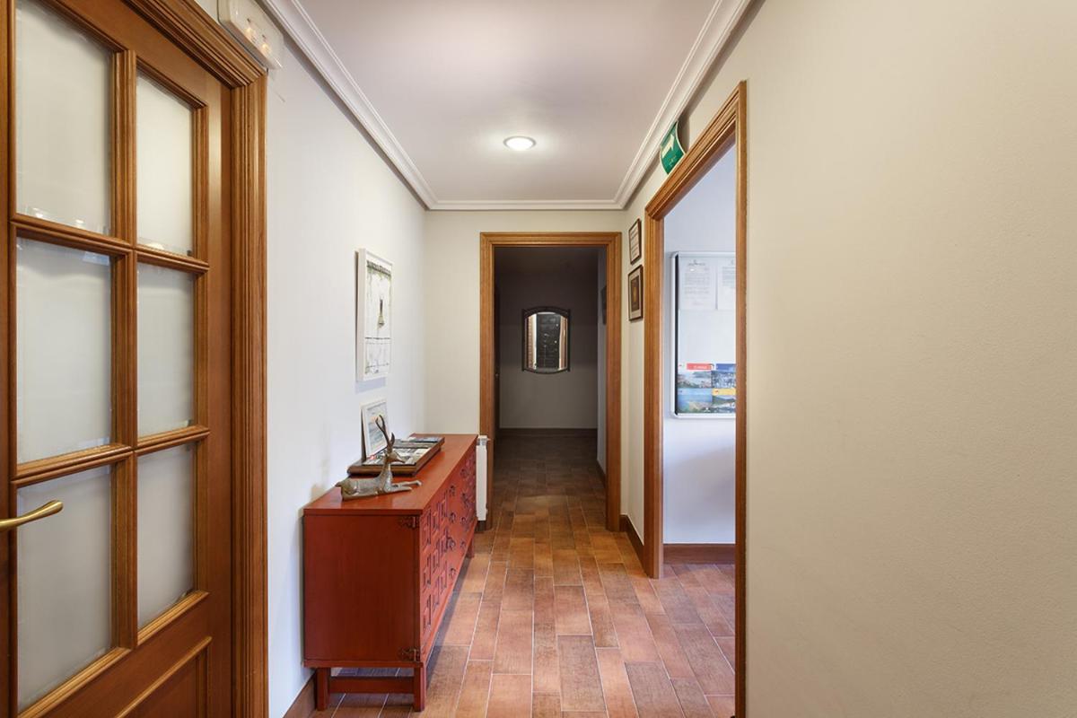 Pension Zarauz Playa Exterior photo