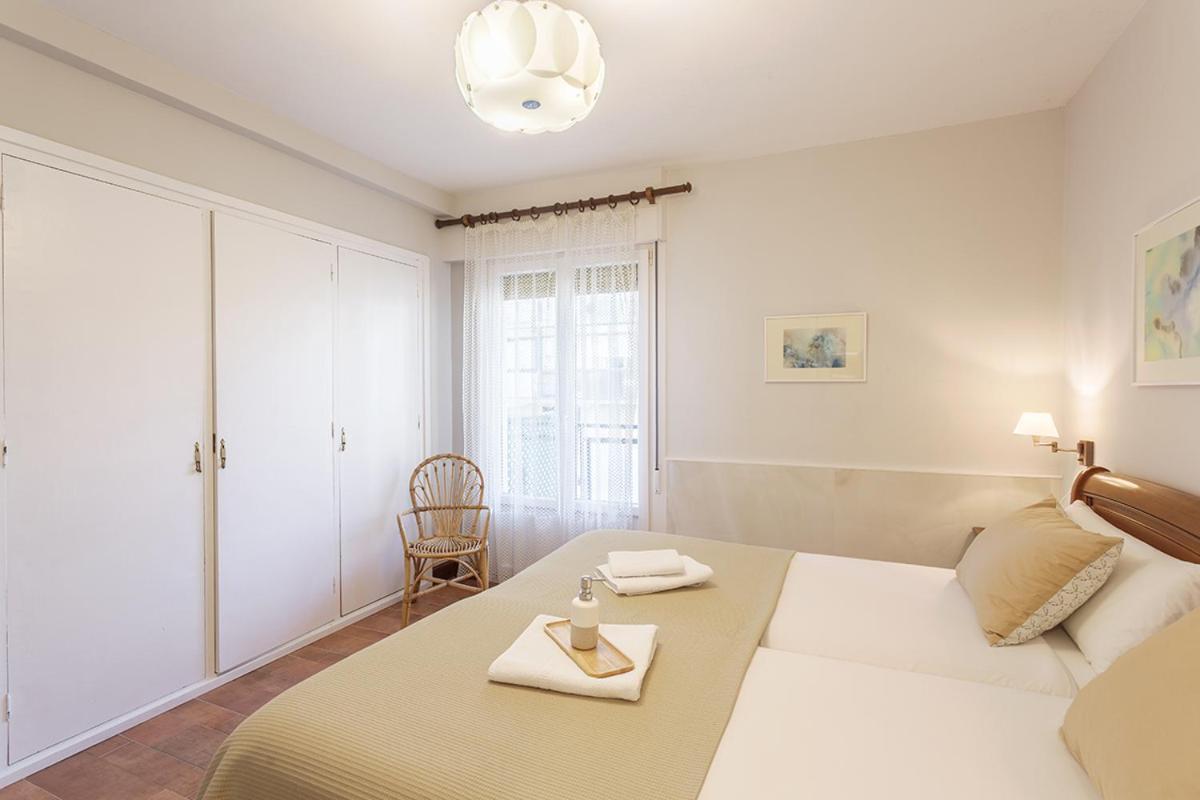 Pension Zarauz Playa Exterior photo