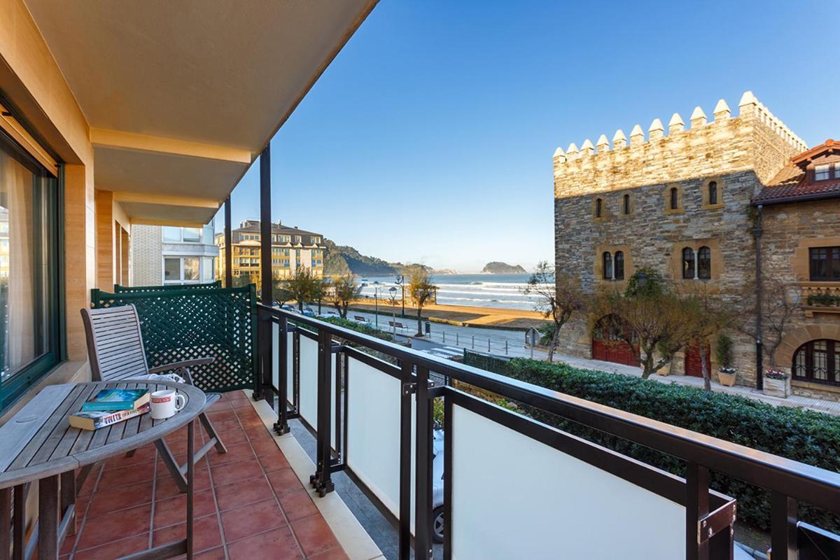 Pension Zarauz Playa Exterior photo